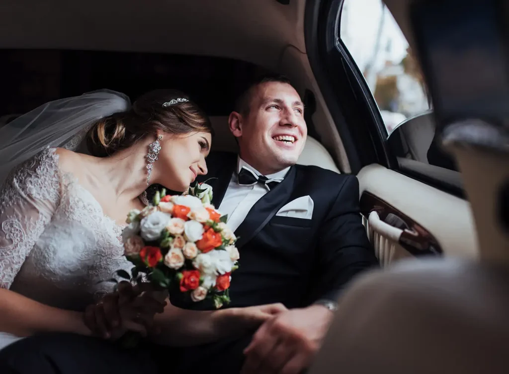 Windermere Luxury Transport Services - St. Louis Metro - Wedding Transportation