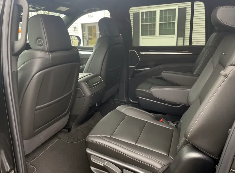 windermere-limousines-luxury-transport-escalade-06